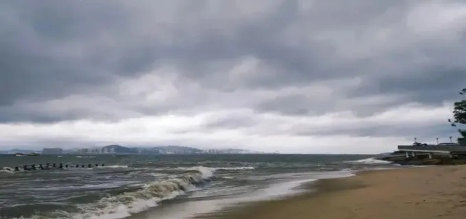 厦门下雨天旅游攻略，别让雨滴打湿你的旅行计划