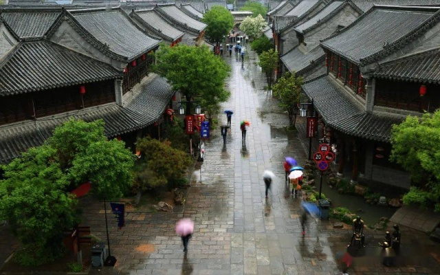 古城烟雨，青州天气里的时光密码